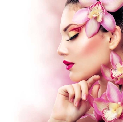 چرا  کلینیک تخصصی ناخن راحیل را انتخاب کنیم؟